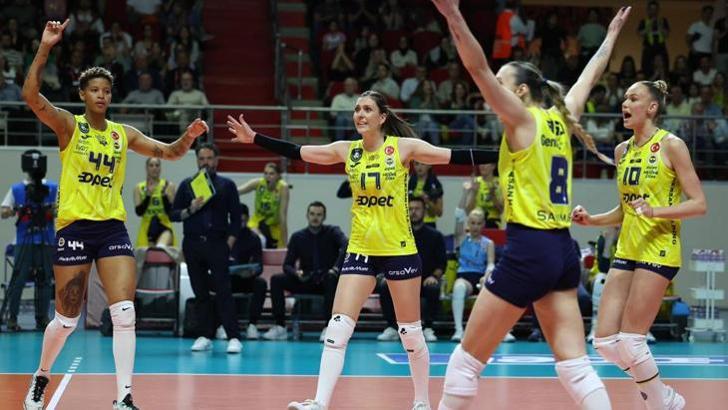 Fenerbahçe Opet, Eczacıbaşı Dynavit'i mağlup etti! Seride öne geçti