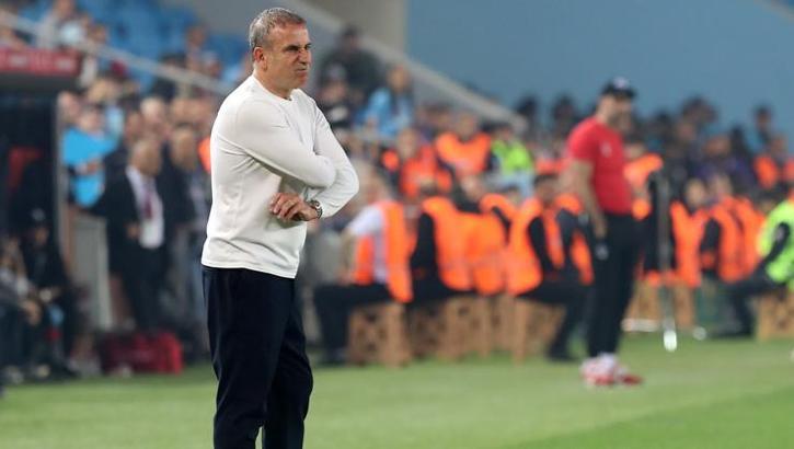 Trabzonspor Teknik Direktörü Abdullah Avcı eksik parçayı istiyor! Tek hedef...