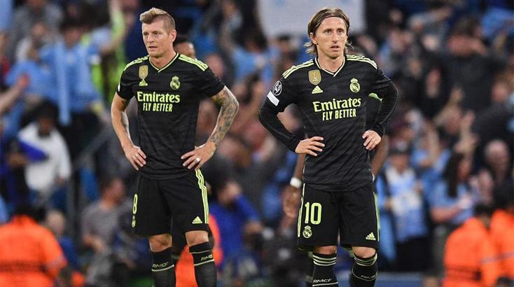 Luka Modric ve Toni Kroos, Real Madrid'de kalıyor!