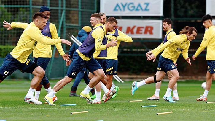 Fenerbahçe, Kayserispor maçı öncesi pas çalıştı
