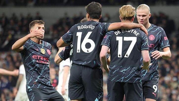 Manchester City, Premier Lig'de şampiyonluk ateşini yaktı!