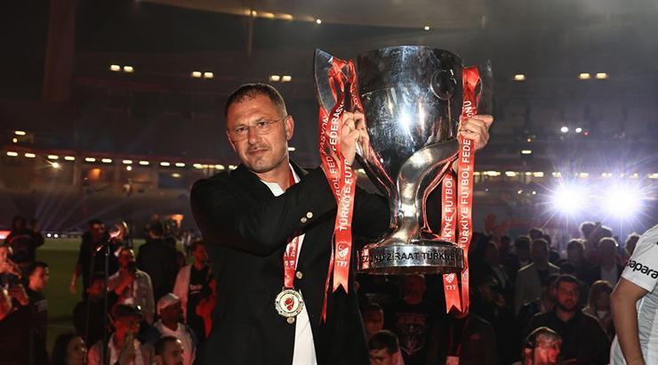 Beşiktaş'tan Serdar Topraktepe kararı! Teklif yapılacak