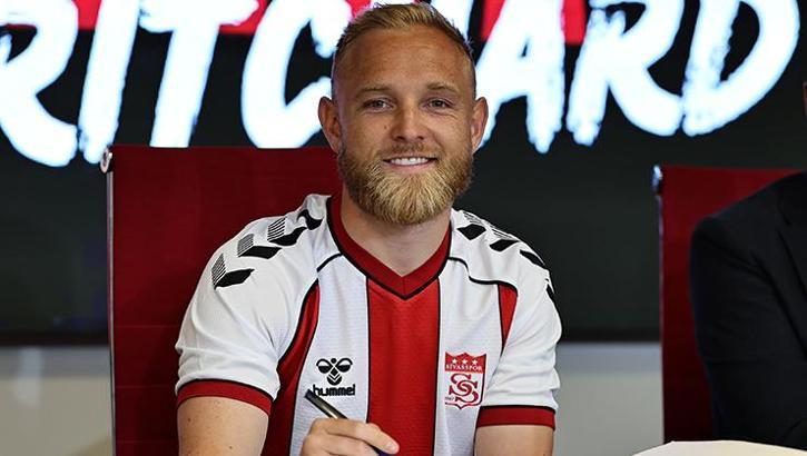 Sivasspor'a İngiliz 10 numara! Alex Pritchard imzayı attı