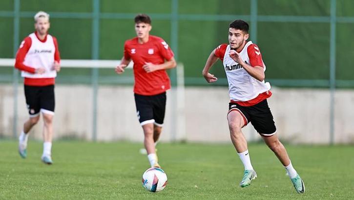 Sivasspor taktik çalışması yaptı