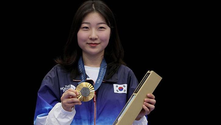 16 yaşındaki Hyojin Ban'dan Paris 2024'te altın madalya!