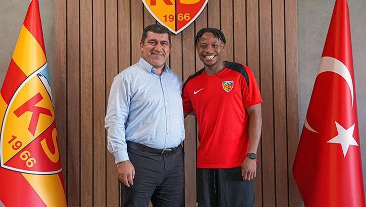 Kayserispor'dan Anthony Uzodimma'ya yeni sözleşme