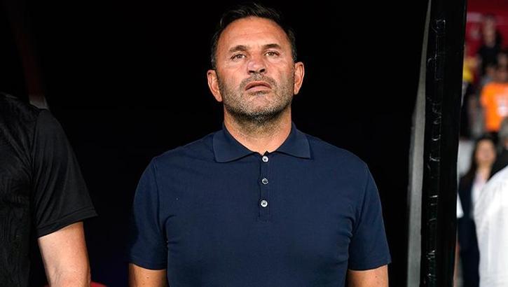 Galatasaray'da Okan Buruk, beklenen 11'le sahaya çıktı