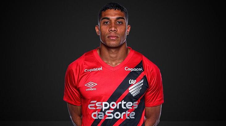 Göztepe'de hedef Julimar Silva