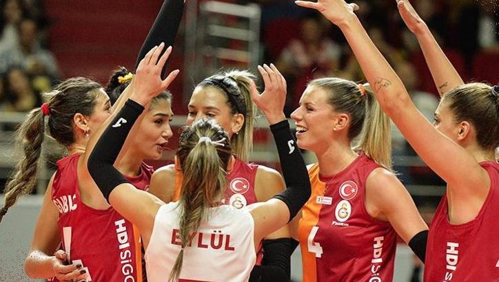 Galatasaray Daikin Vakıfbank'ı set vermeden devirdi