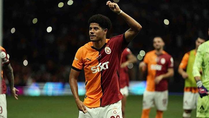 Gabriel Sara büyülüyor! Galatasaray taraftarını mest eden performans...
