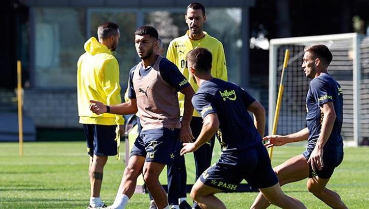 Fenerbahçe'de Samsunspor hazırlıkları sürüyor