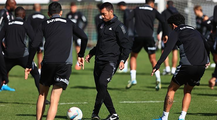Beşiktaş kondisyon ve taktik çalıştı
