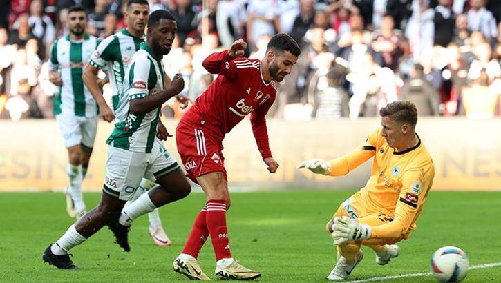 Beşiktaş'ta Rafa Silva geri döndü! 7 maç sonra bir ilk...