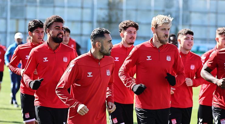Sivassoır Adana Demirspor'a hazır!