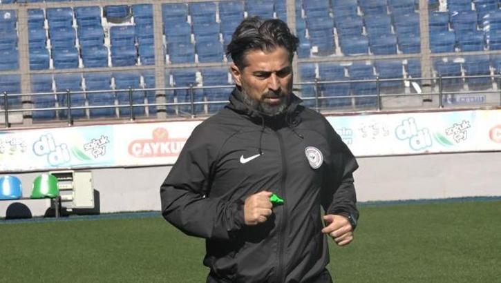 Rizespor Teknik Direktörü İlhan Palut, seri yakalamak istiyor!