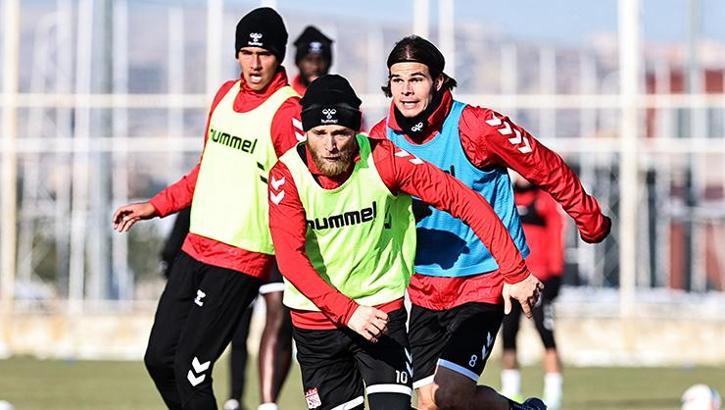 Sivasspor'da Galatasaray mesaisi devam ediyor!