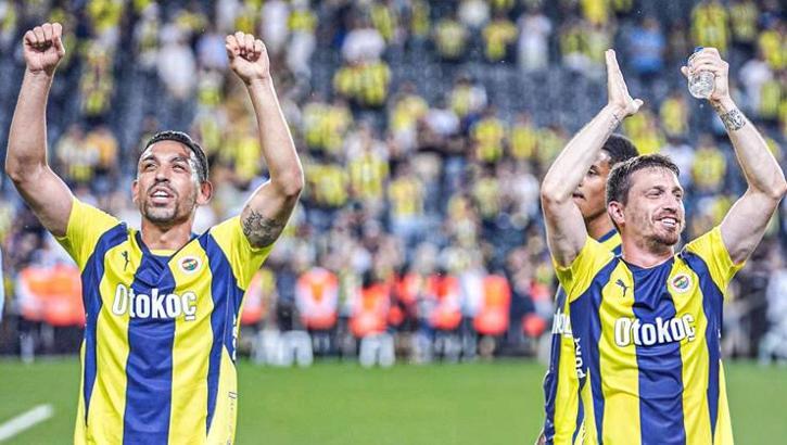 Fenerbahçe'ye Beşiktaş derbisi öncesinde kötü haber! Yıldız oyuncu idmana çıkmadı