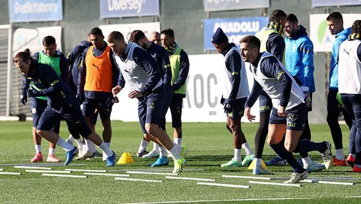 Fenerbahçe, Başakşehir'e hazır