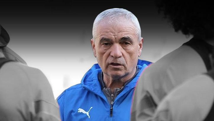 Rıza Çalımbay'dan Beşiktaş'a reçete! Şampiyonluk favorisini açıkladı: Şampiyonluğa en yakın...
