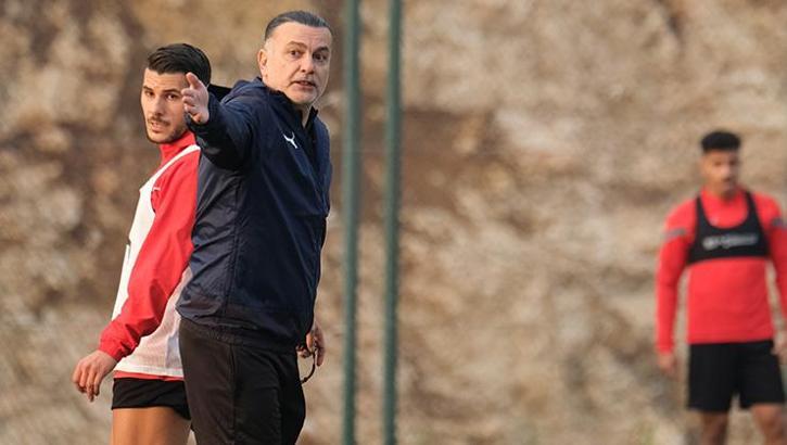 Hatayspor'da Murat Şahin sahaya indi
