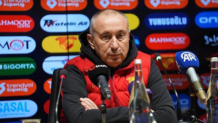 Göztepe Teknik Direktörü Stanimir Stoilov: 'Bizim problemimiz ikinci golü bulamamak'