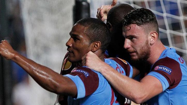 Florent Malouda'dan sürpriz karar: Subay olarak orduya katıldı