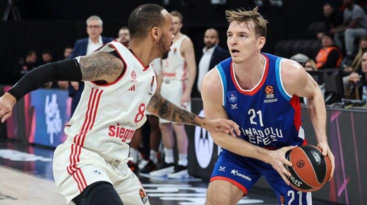 Anadolu Efes'te Justus Hollatz ile yollar ayrıldı! Yeni takımı açıklandı...
