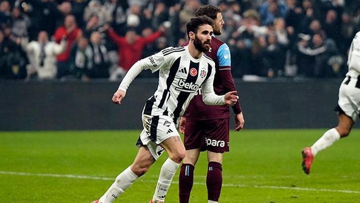 Beşiktaş'ta Rafa Silva gollerine devam ediyor