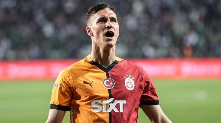 Galatasaray'da sahne Sallai'nin