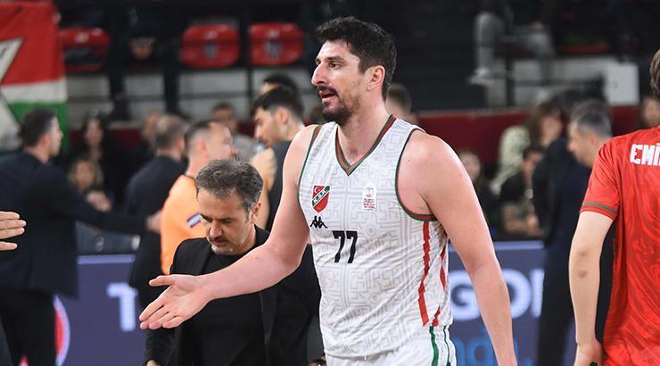 Karşıyaka Basketbol'da Muhsin Yaşar sevinci