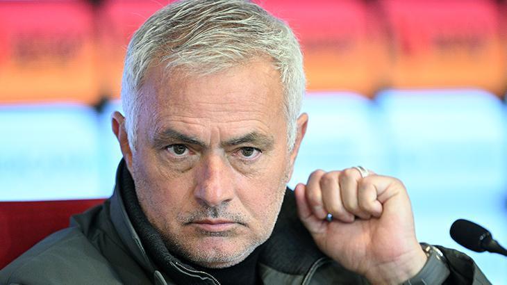 Fenerbahçe, Beşiktaş'ı eski dostlarıyla yenecek! İşte Jose Mourinho'nun A ve B planı...