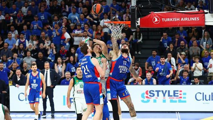 Anadolu Efes kazanırsa Final-Four'a yükselecek
