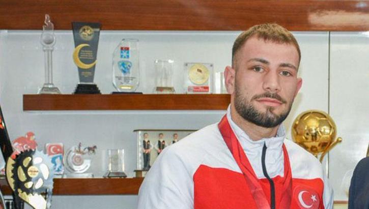 Milli boksör Gökdeniz Yağar'a 3 yıl men cezası