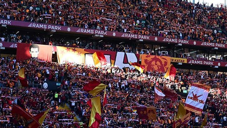 Galatasaray taraftarı, Süper Lig'e damga vurdu