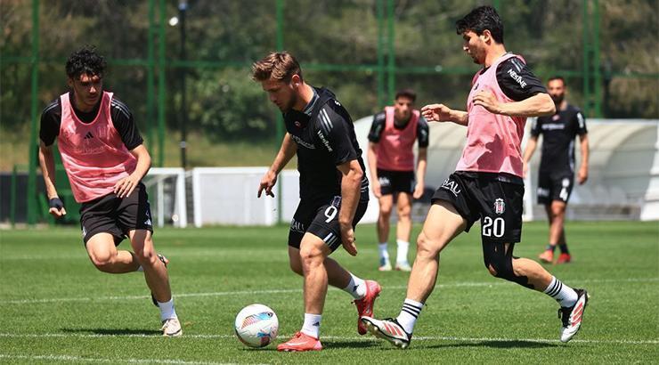 Beşiktaş taktik ve kondisyon çalıştı