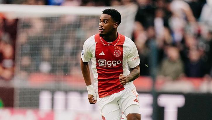 Real Madrid wants Ajax youngster