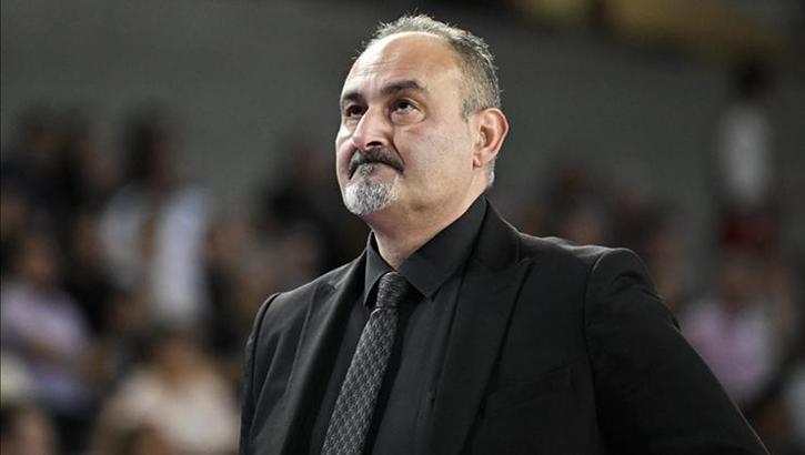 Selçuk Ernak, Polonya'da