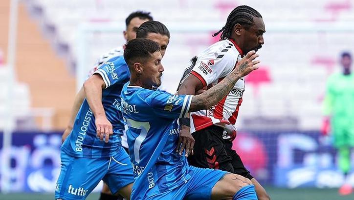 (ÖZET) Ne Sivasspor, ne Bodrum FK: Skor Alanyaspor'a yaradı! Sivasspor 0-0 Bodrum FK maç özeti