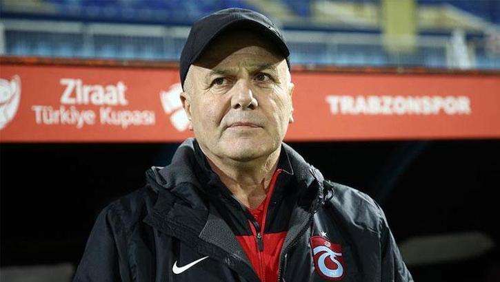 Trabzonspor'un eski teknik direktörü Sadi Tekelioğlu'nun annesi toprağa verildi