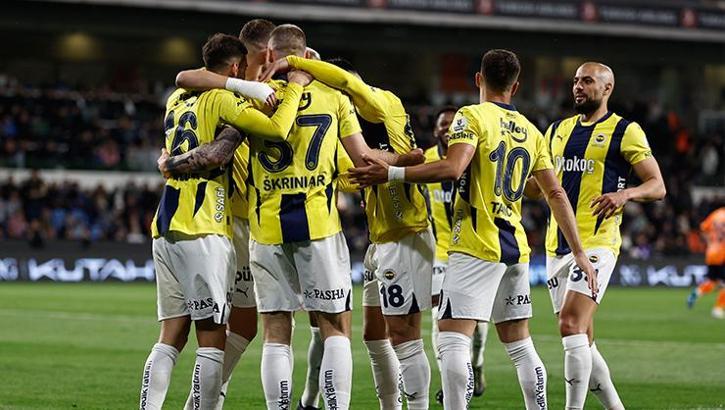 Fenerbahçe'de büyük isyan! Kadronun yaş ortalaması sorun çıkarttı