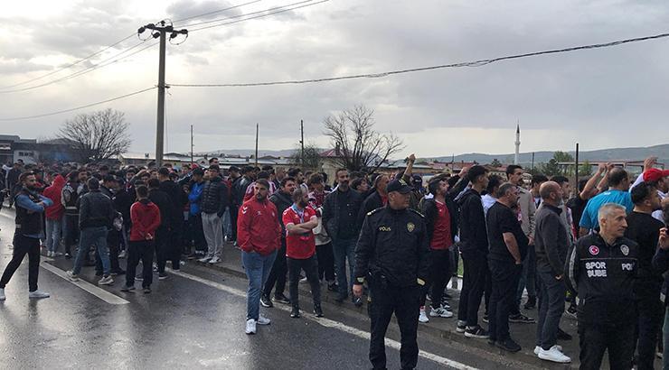 Sivasspor taraftarından protesto!
