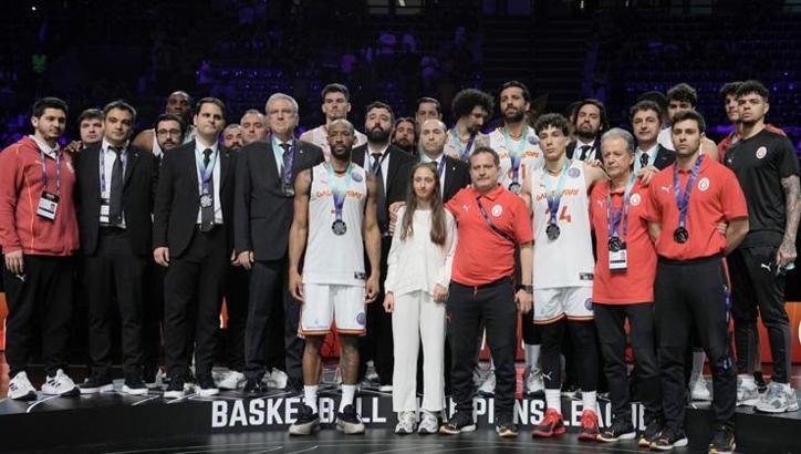Galatasaray Erkek Basketbol Takımı yurda döndü