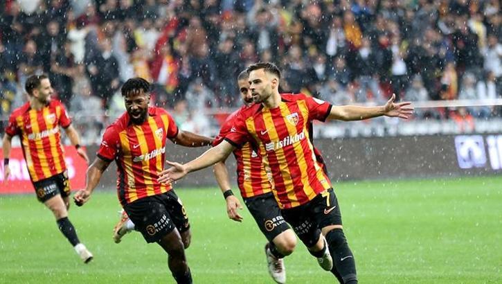 (ÖZET) Miguel Cardoso, hat-trick yaptı; Kayserispor rahatladı | Maç sonucu Kayserispor - Antalyaspor: 3-1