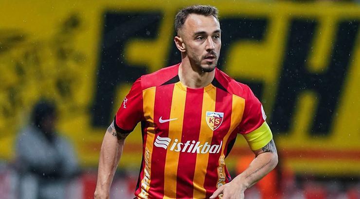 Gökhan Sazdağı ligde kalmaktan memnun