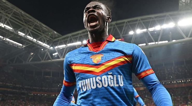 Göztepeli Anthony Dennis'e transfer kancası!