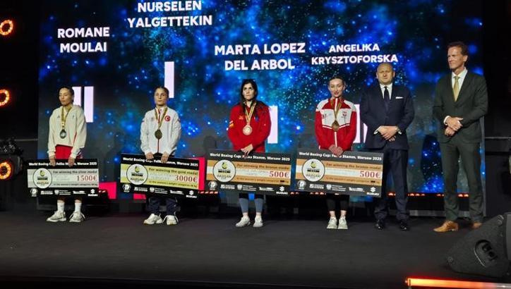 Milli boksörlerden 9 madalya