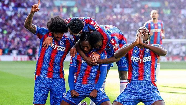 FA Cup'ta tarihi zafer! Crystal Palace tarihe geçti | Crystal Palace - Manchester City maç sonucu: 1-0
