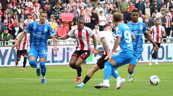 Süper Lig'de düşme hattında büyük gün!