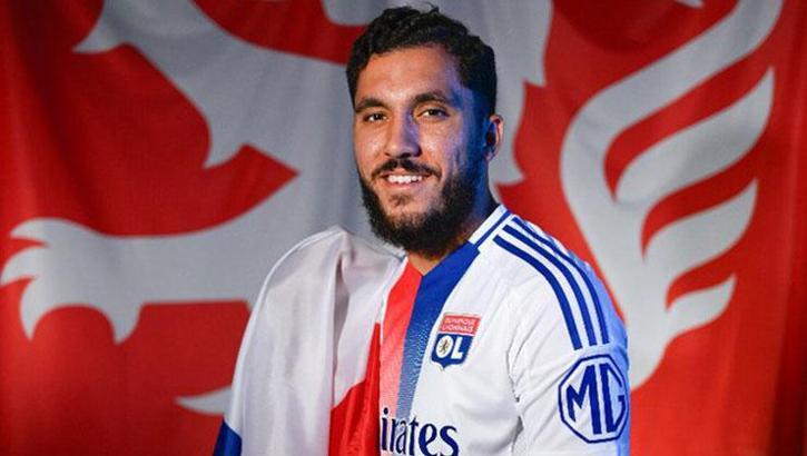 Rayan Cherki has officially announced that he's leaving
