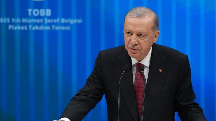 Cumhurbaşkanı Recep Tayyip Erdoğan'dan Galatasaray'a tebrik